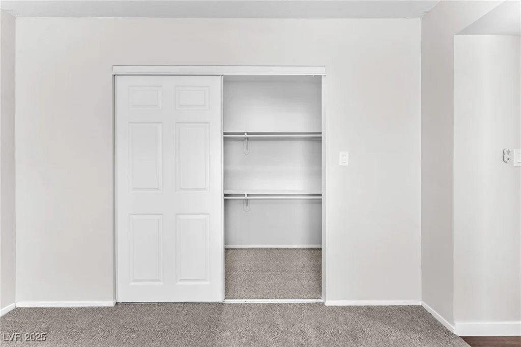 6770 Laronda, Las Vegas, NV 89156