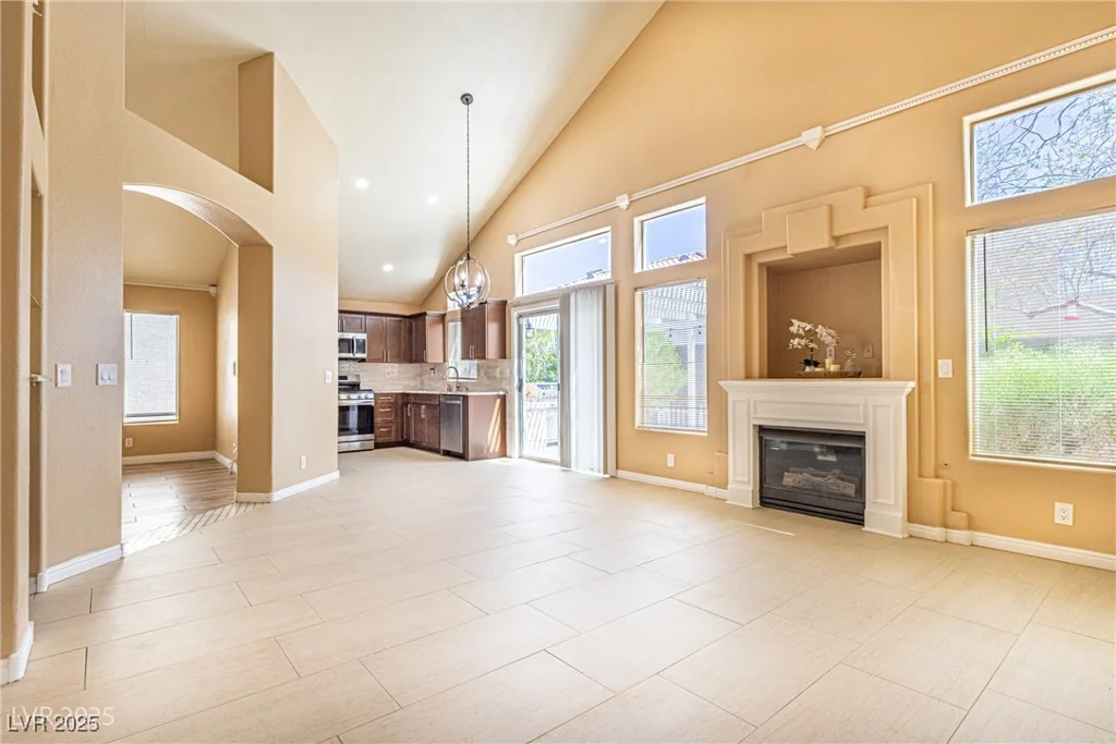 4750 Ashington, Las Vegas, NV 89147