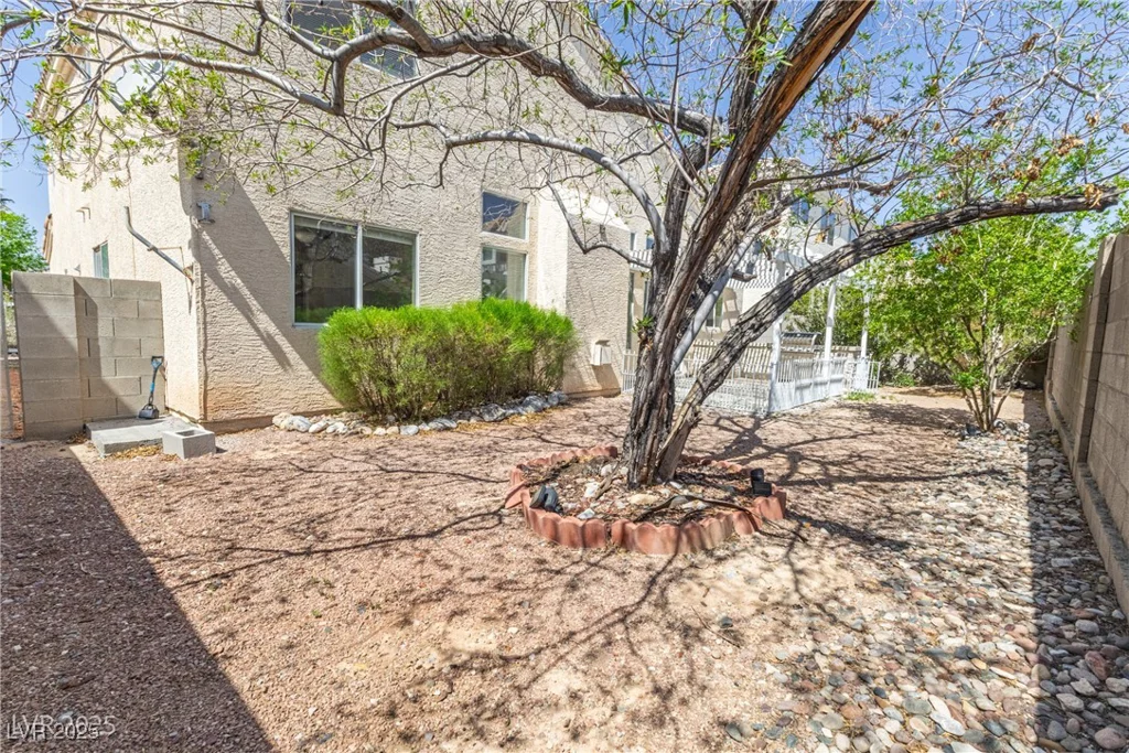 4750 Ashington, Las Vegas, NV 89147
