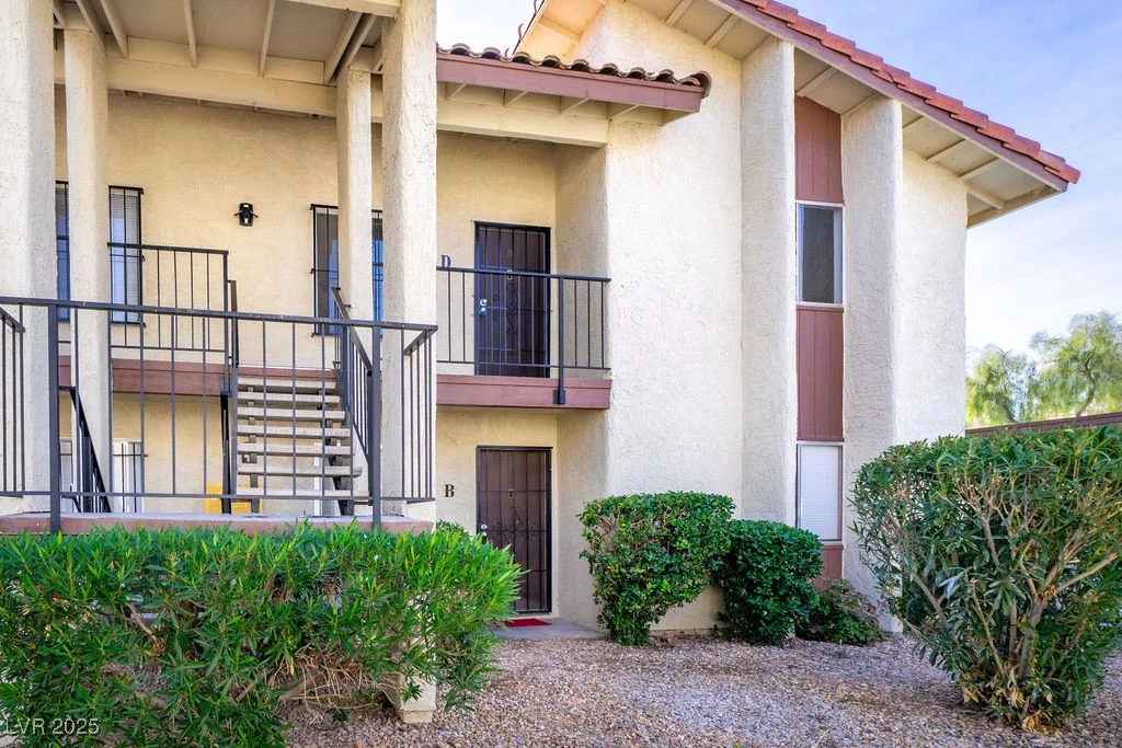 3243 Savalli, Las Vegas, NV 89102