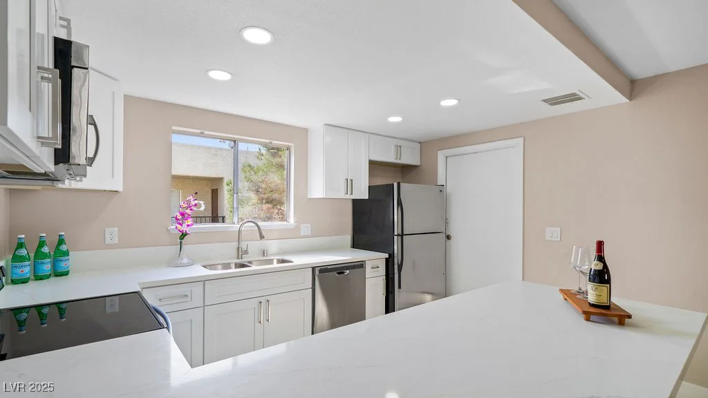 3243 Savalli, Las Vegas, NV 89102