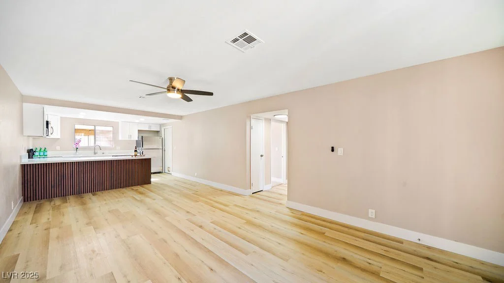 3243 Savalli, Las Vegas, NV 89102