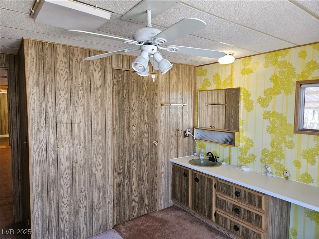 249 Hobson, Searchlight, NV 89046