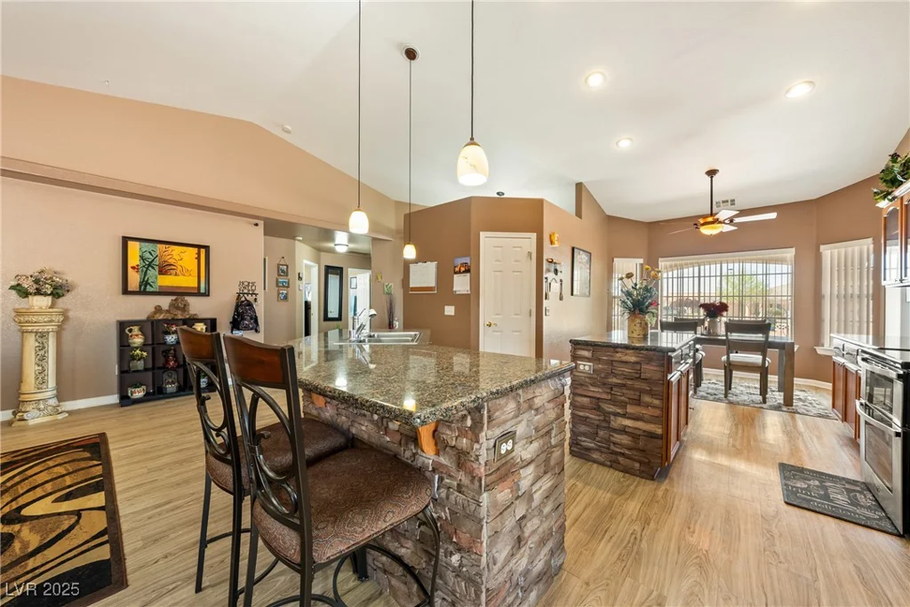 5481 Lincolnwood, Pahrump, NV 89061