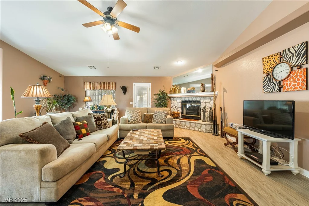5481 Lincolnwood, Pahrump, NV 89061
