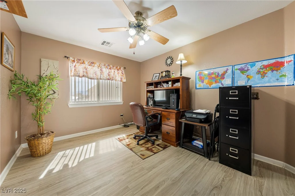 5481 Lincolnwood, Pahrump, NV 89061