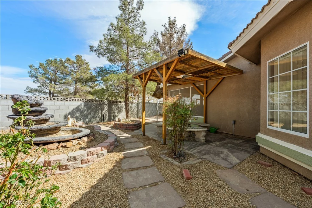 5481 Lincolnwood, Pahrump, NV 89061