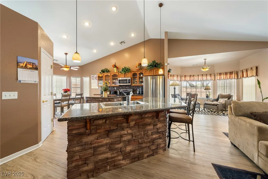 5481 Lincolnwood, Pahrump, NV 89061