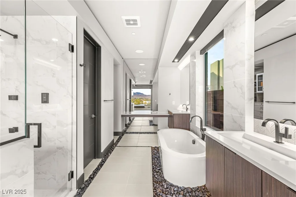 12 Falling Canyon, Henderson, NV 89011