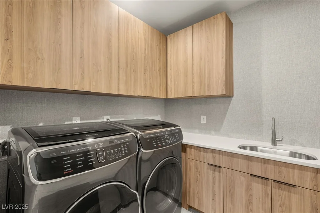 12 Falling Canyon, Henderson, NV 89011