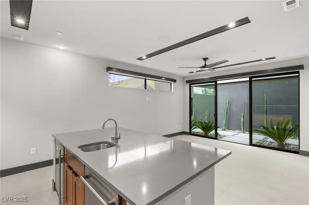 12 Falling Canyon, Henderson, NV 89011