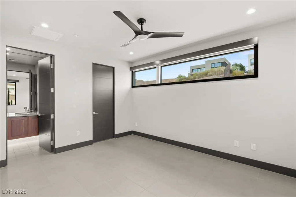 12 Falling Canyon, Henderson, NV 89011