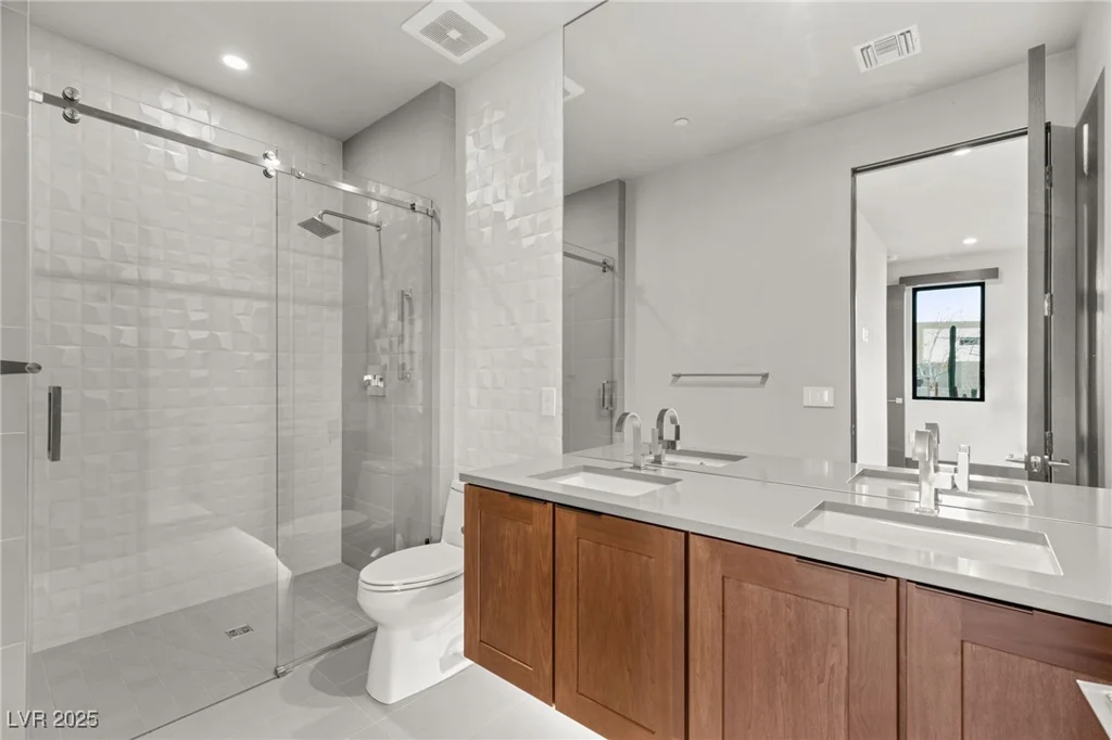 12 Falling Canyon, Henderson, NV 89011