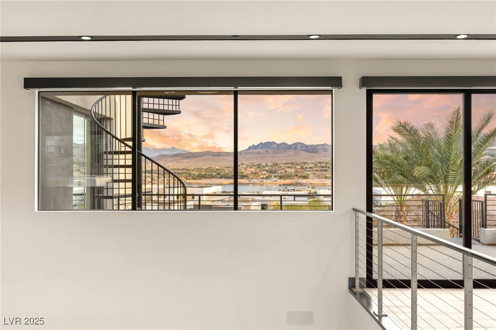 12 Falling Canyon, Henderson, NV 89011