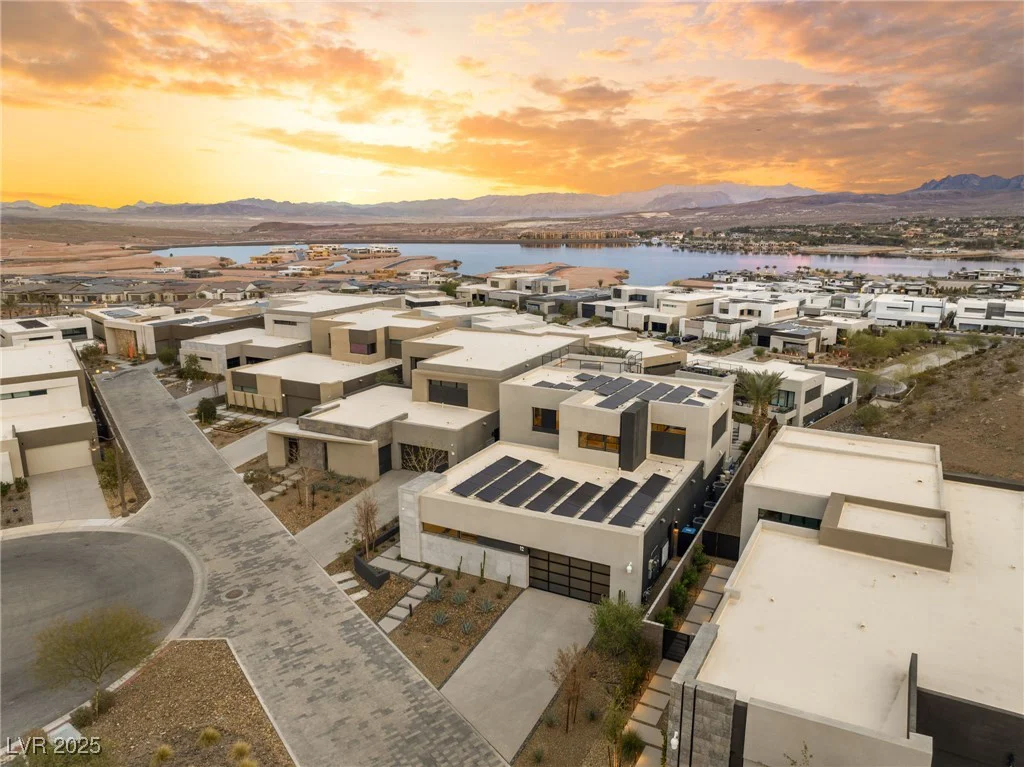 12 Falling Canyon, Henderson, NV 89011