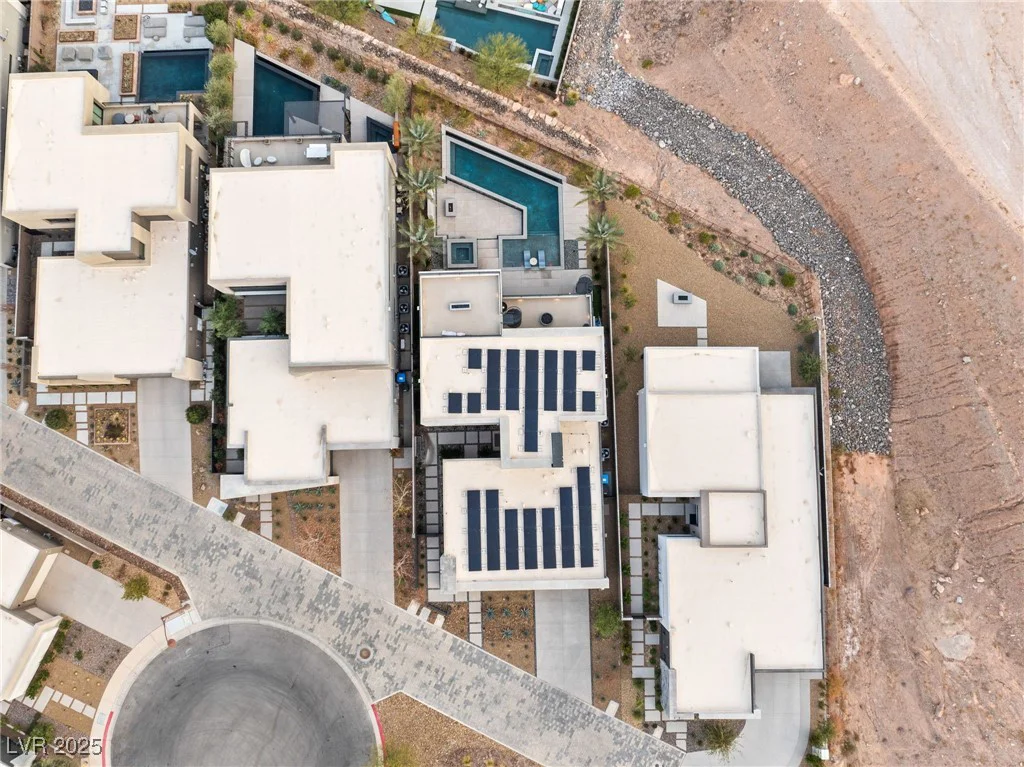 12 Falling Canyon, Henderson, NV 89011