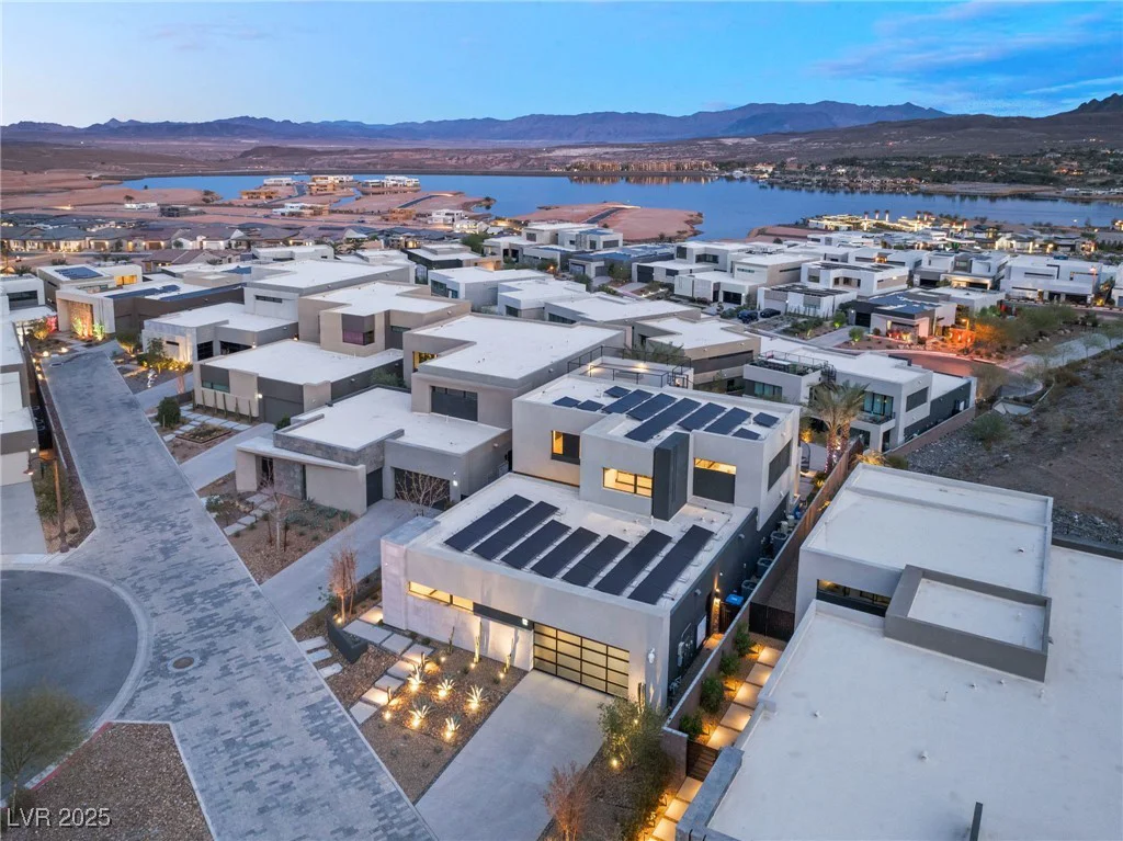 12 Falling Canyon, Henderson, NV 89011