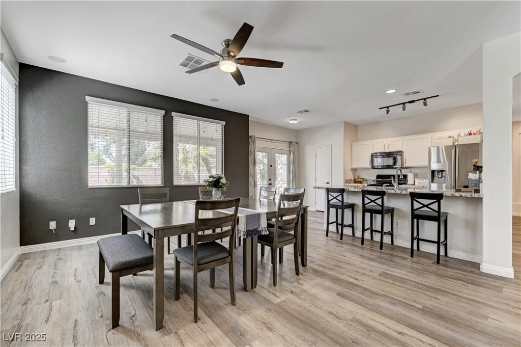 6013 Aqua Blue, North Las Vegas, NV 89031