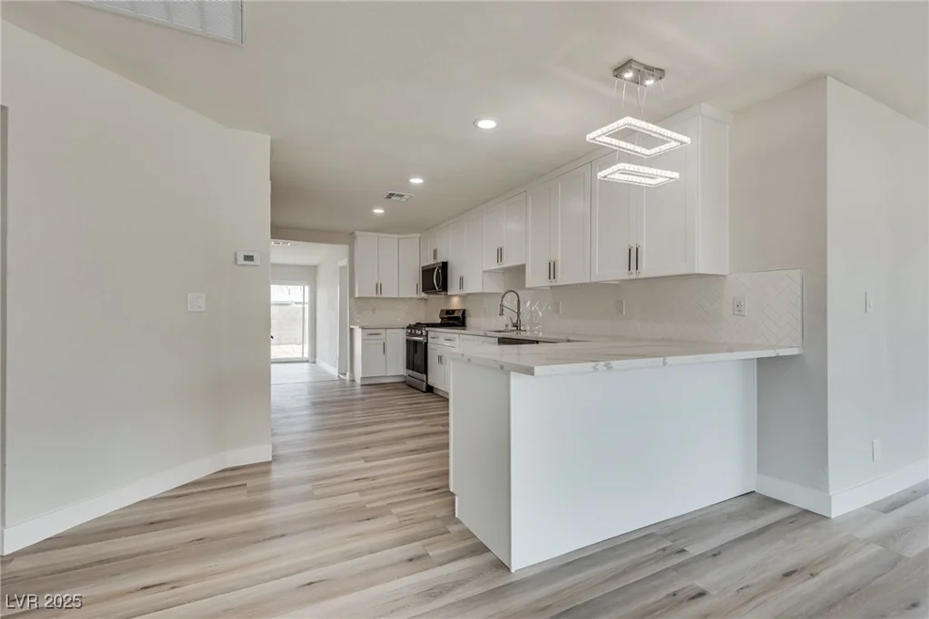 1400 Cottonwood, Las Vegas, NV 89104