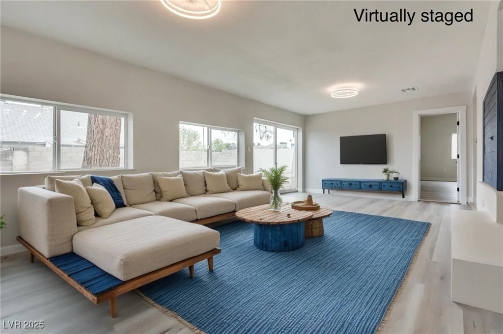 1400 Cottonwood, Las Vegas, NV 89104