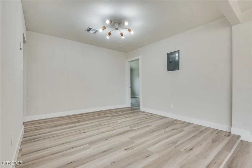 1400 Cottonwood, Las Vegas, NV 89104