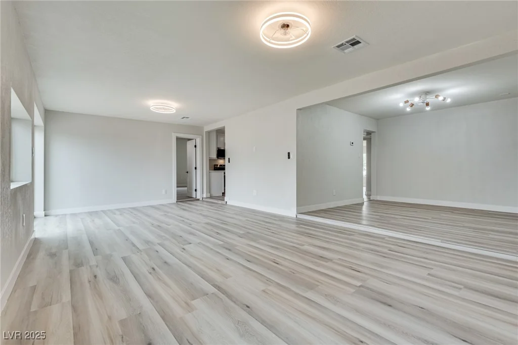 1400 Cottonwood, Las Vegas, NV 89104