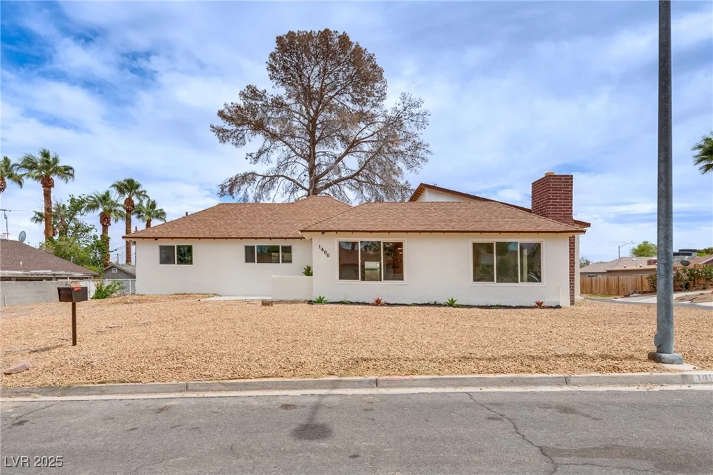1400 Cottonwood, Las Vegas, NV 89104