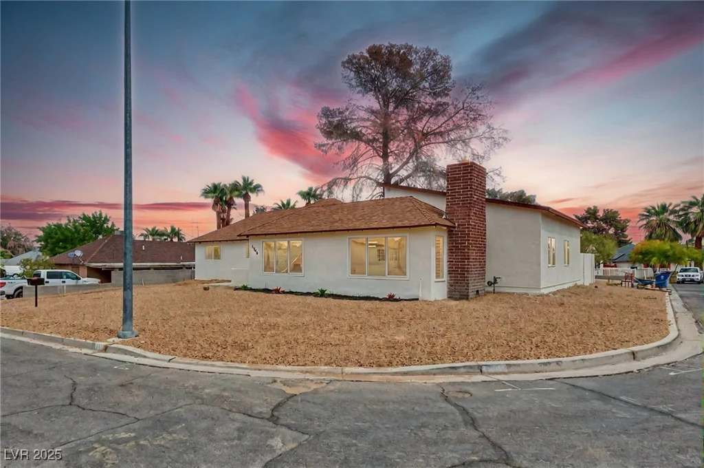 1400 Cottonwood, Las Vegas, NV 89104