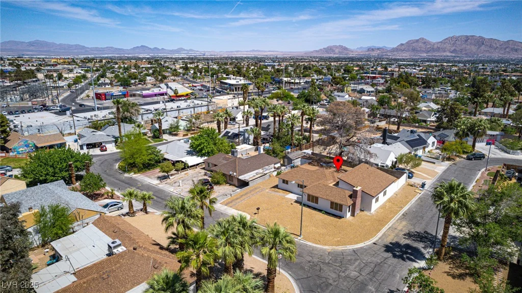 1400 Cottonwood, Las Vegas, NV 89104