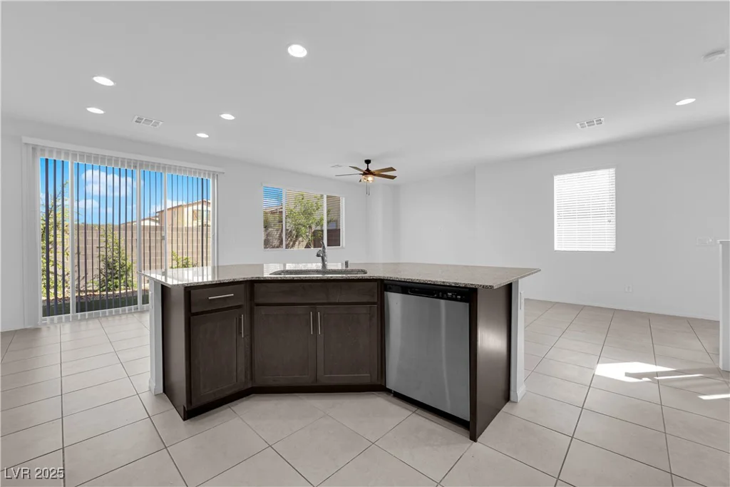 5846 Bonita Rose, Las Vegas, NV 89113