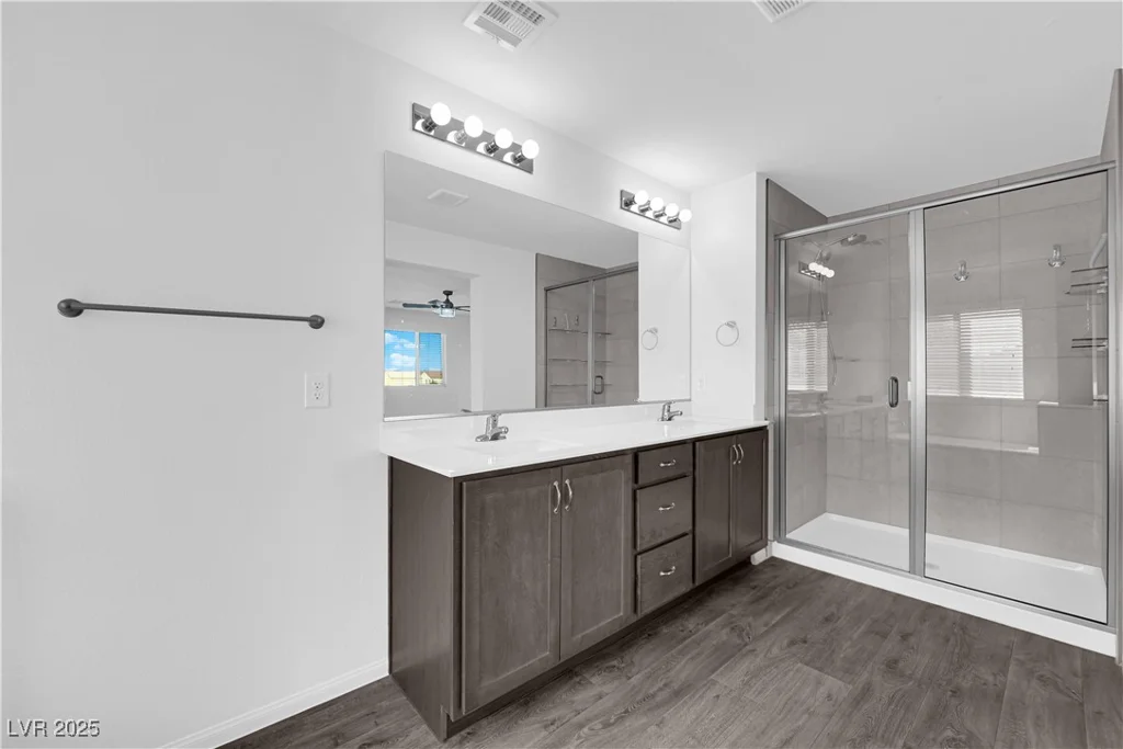 5846 Bonita Rose, Las Vegas, NV 89113
