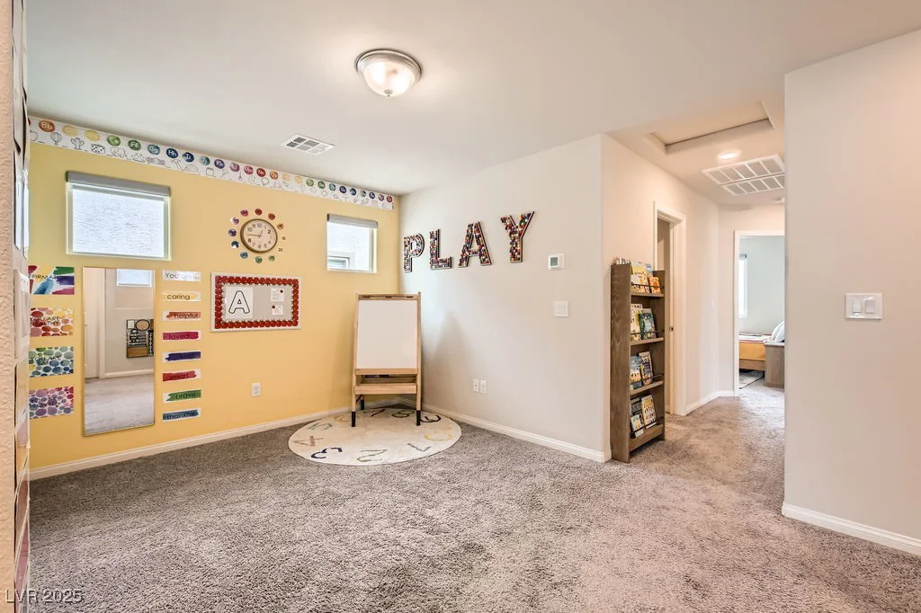 3903 Ramura, North Las Vegas, NV 89084