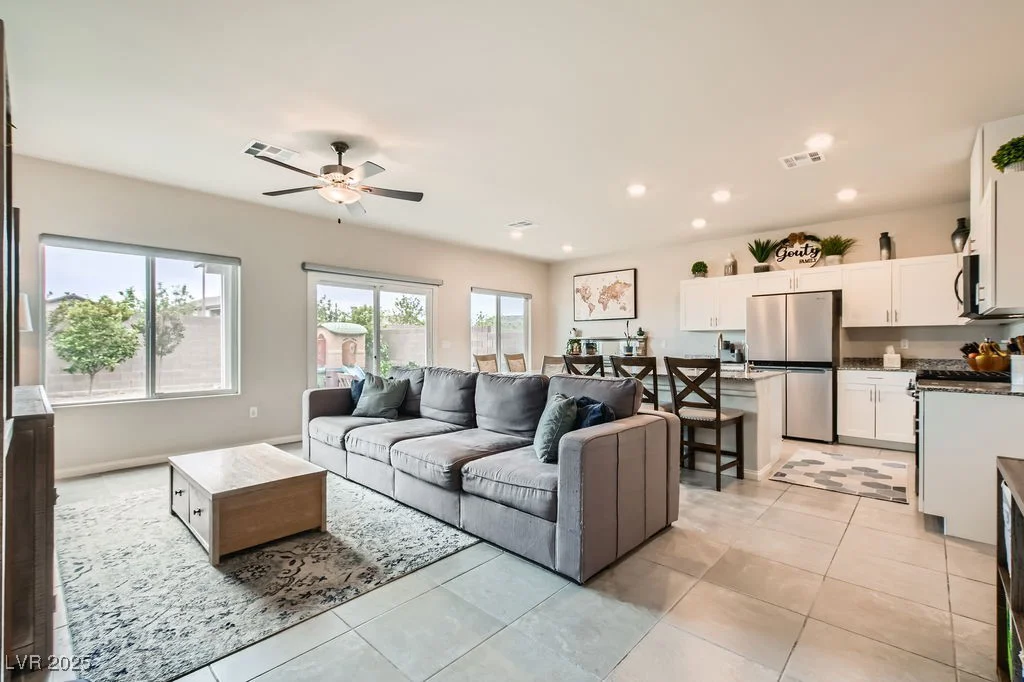 3903 Ramura, North Las Vegas, NV 89084