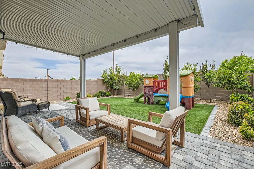 3903 Ramura, North Las Vegas, NV 89084