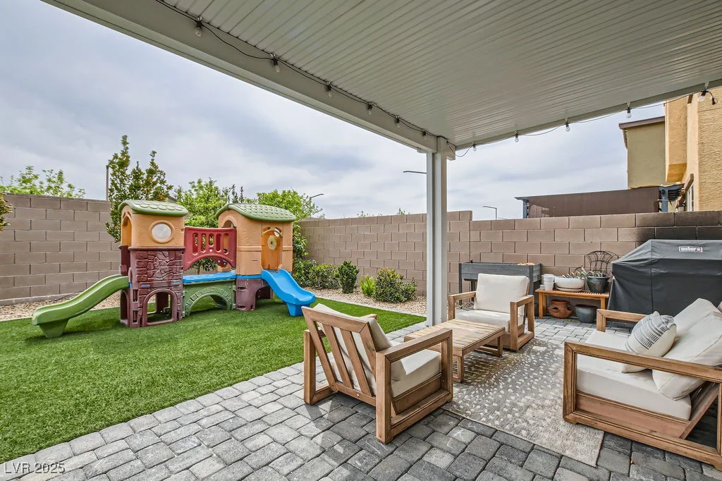 3903 Ramura, North Las Vegas, NV 89084