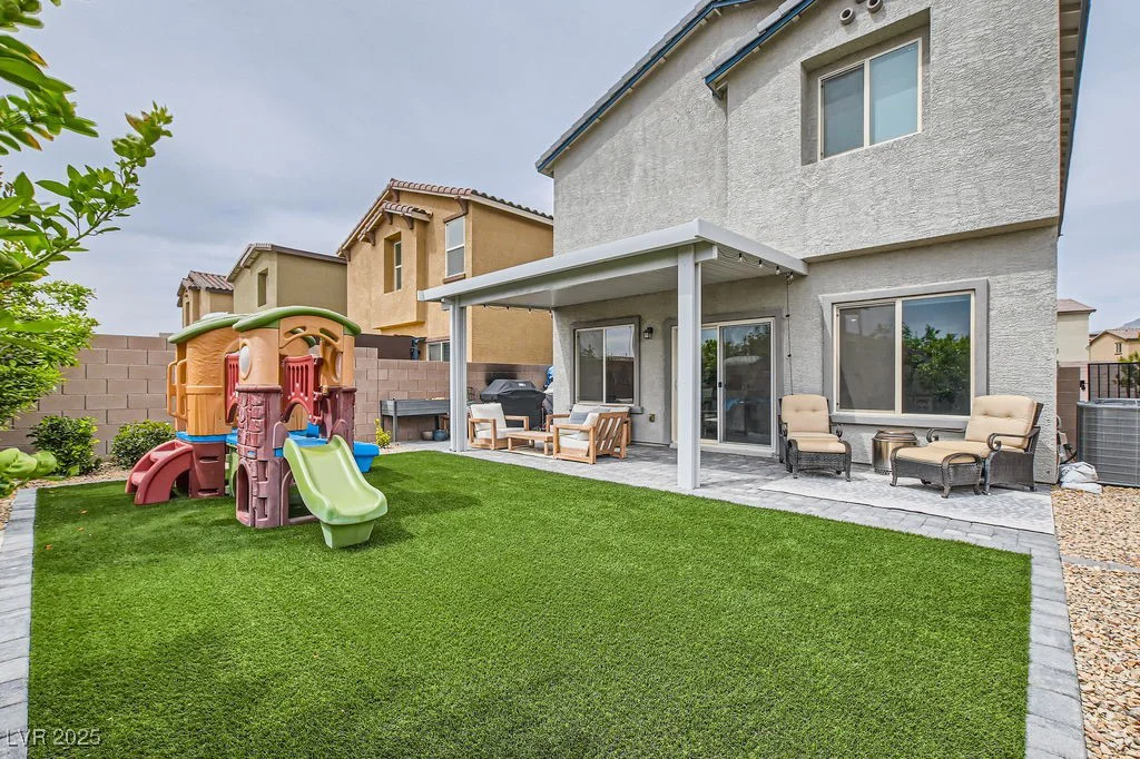 3903 Ramura, North Las Vegas, NV 89084