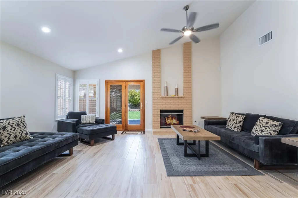 289 Garwood, Henderson, NV 89074