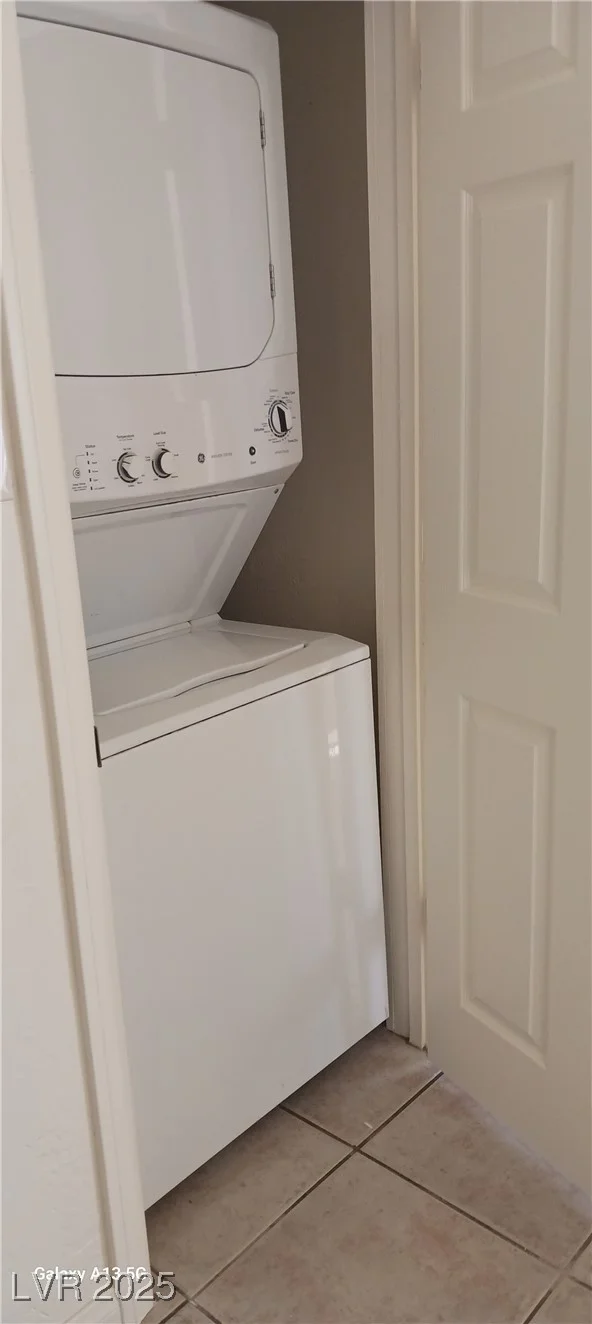 1832 Lewis, Las Vegas, NV 89101