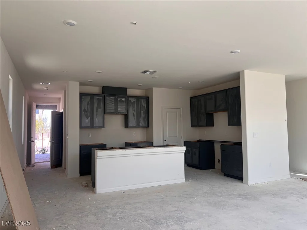 9989 River Corral, Las Vegas, NV 89166