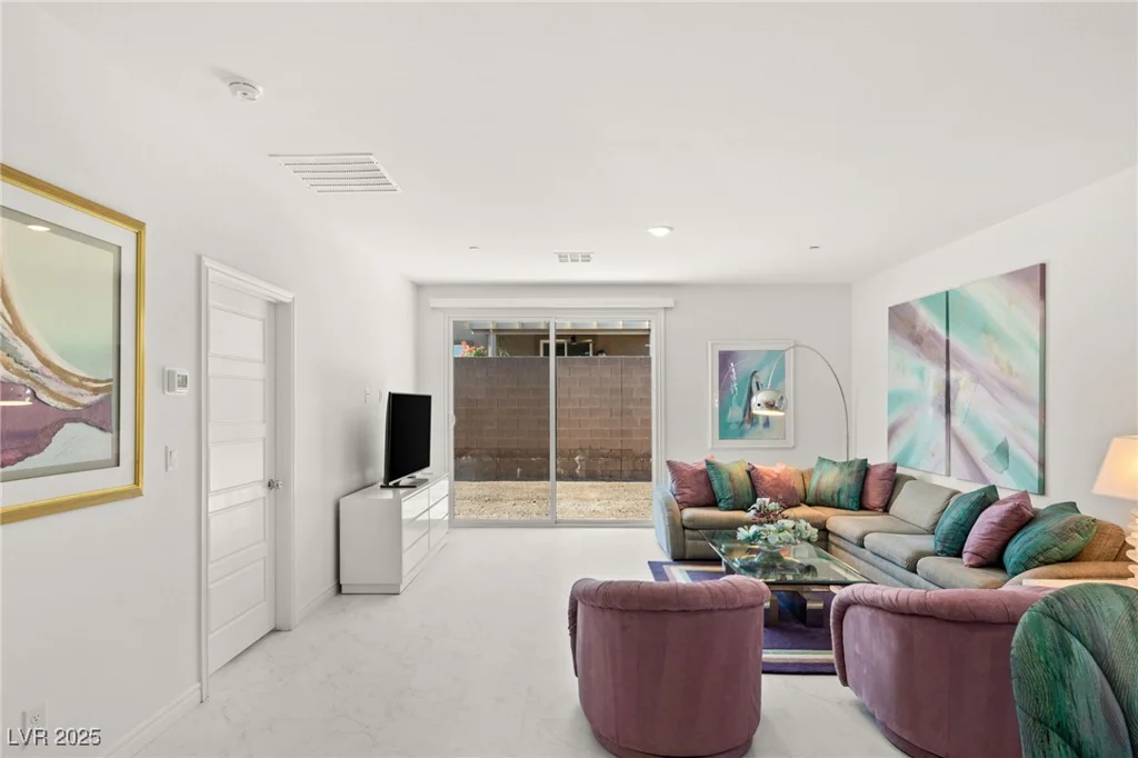 283 Fossil Falls, Henderson, NV 89015