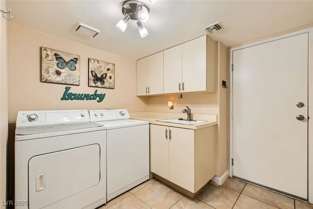 5412 Harmony Green, Las Vegas, NV 89149