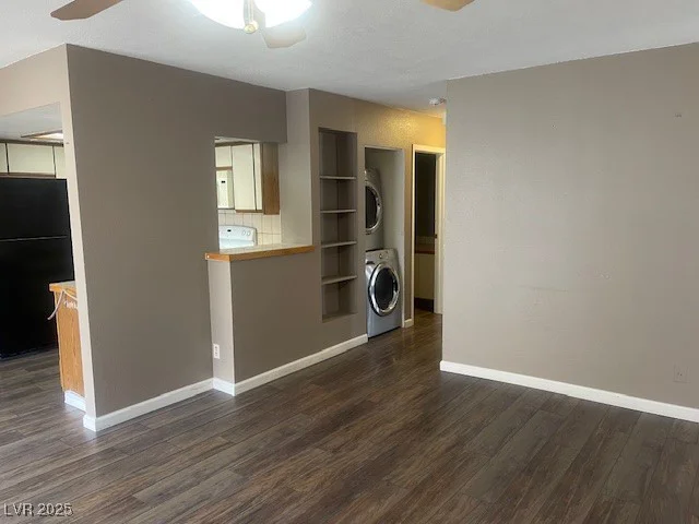 1325 Del Mar, Las Vegas, NV 89119