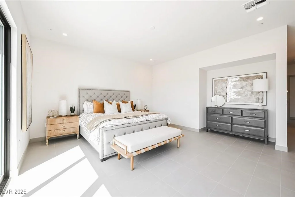 29 Canyon Bay, Henderson, NV 89011