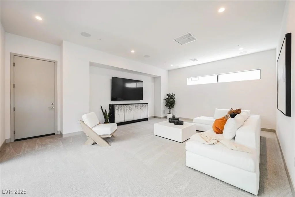 29 Canyon Bay, Henderson, NV 89011