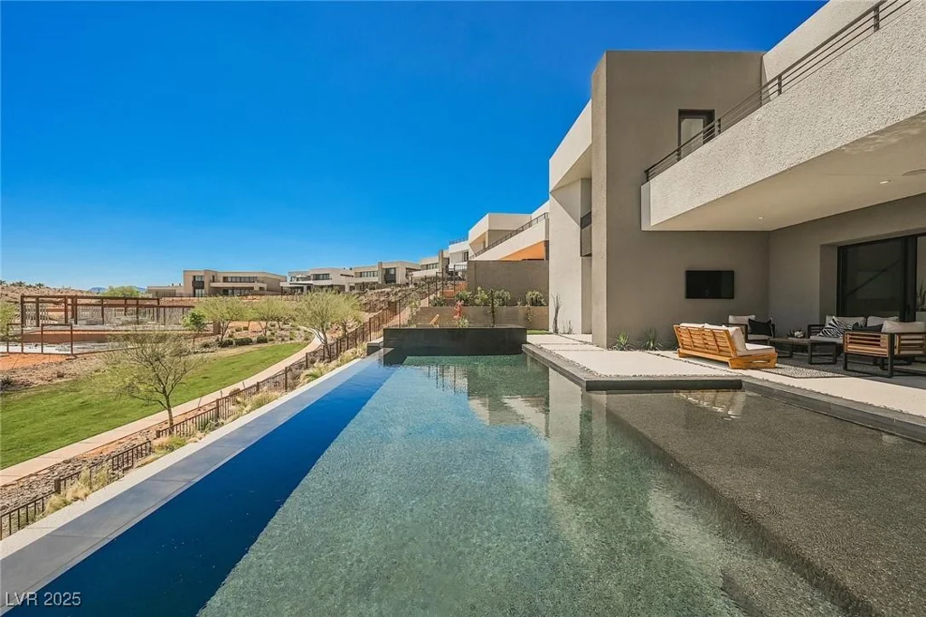 29 Canyon Bay, Henderson, NV 89011