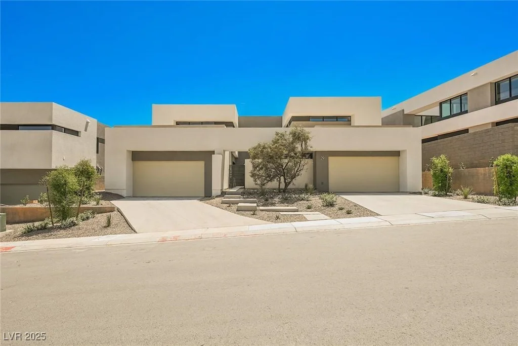 29 Canyon Bay, Henderson, NV 89011