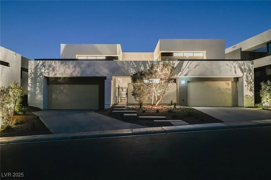29 Canyon Bay, Henderson, NV 89011