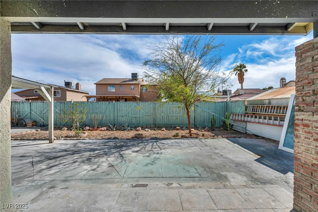 3975 Tillamook, Las Vegas, NV 89115
