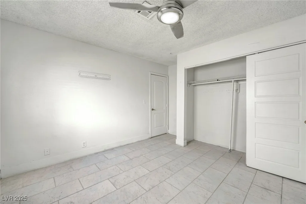 3975 Tillamook, Las Vegas, NV 89115