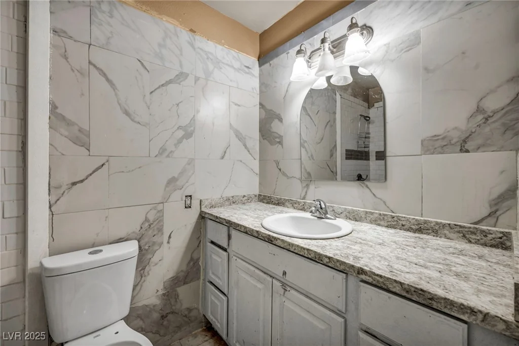 3975 Tillamook, Las Vegas, NV 89115